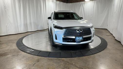 Radiant White 2026 INFINITI QX60 Luxe