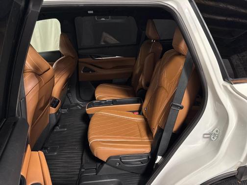Mjst Whte 2025 INFINITI QX60 AUTOGRAPH