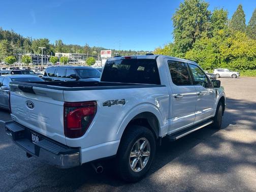 Oxford White 2025 Ford F-150 XLT