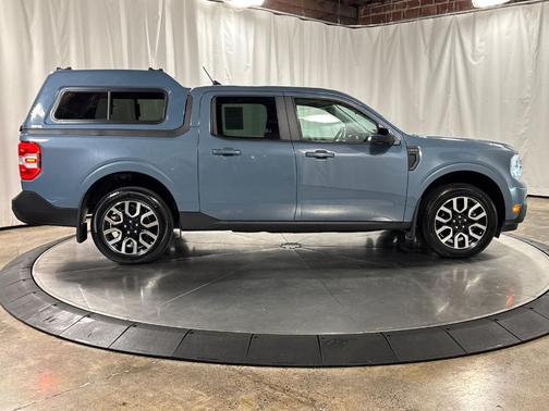 Azure Gray Metallic 2024 Ford Maverick Lariat