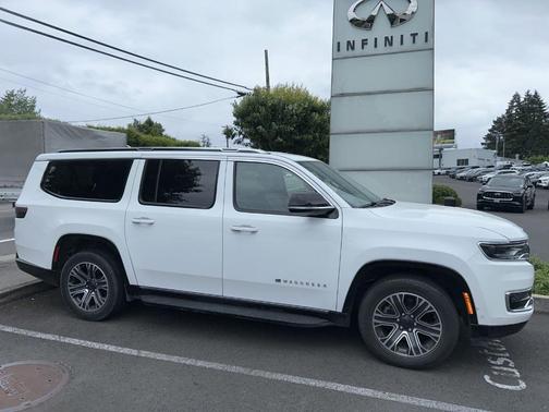 White 2024 Jeep Wagoneer L Series II