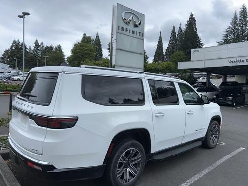 White 2024 Jeep Wagoneer L Series II