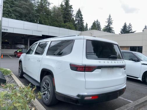 White 2024 Jeep Wagoneer L Series II