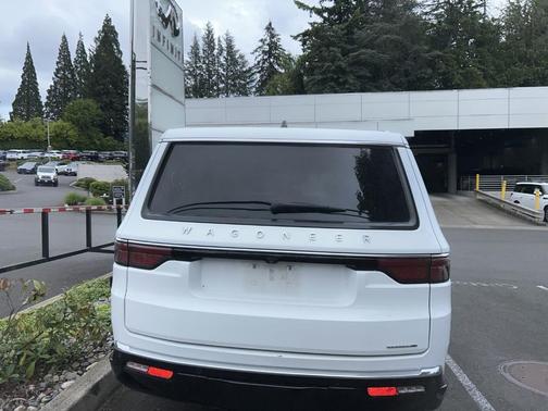 White 2024 Jeep Wagoneer L Series II