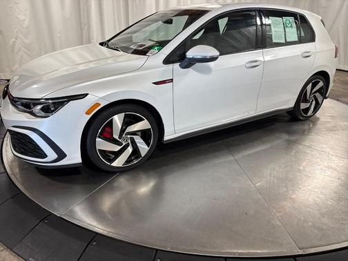 2023 Volkswagen Golf GTI 2.0T S