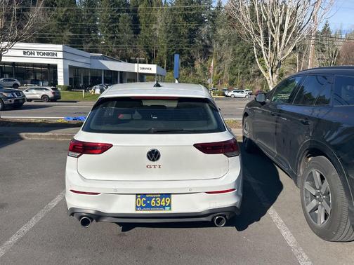 2023 Volkswagen Golf GTI 2.0T S