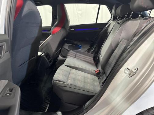 2023 Volkswagen Golf GTI 2.0T S