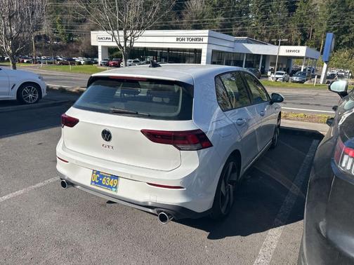 2023 Volkswagen Golf GTI 2.0T S