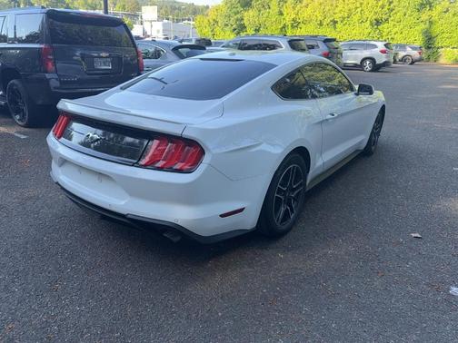 Oxford White 2020 Ford Mustang EcoBoost Premium