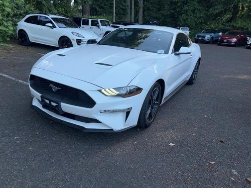 Oxford White 2020 Ford Mustang EcoBoost Premium