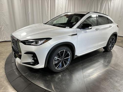 2024 INFINITI QX55 LUXE