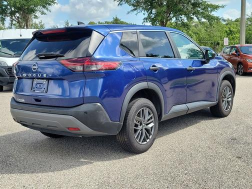 Caspian Blue Metallic 2023 Nissan Rogue S