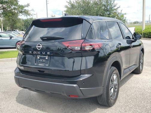 2024 Nissan Rogue S