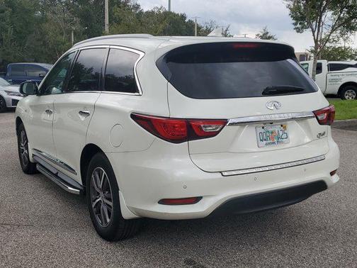 2017 INFINITI QX60 Base