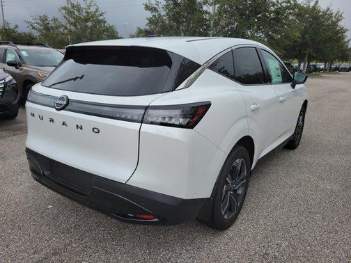 2025 Nissan Murano SV