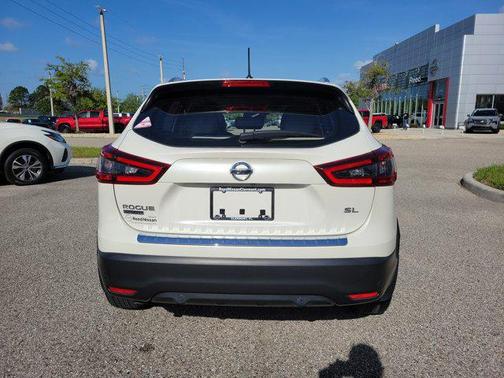 2021 Nissan Rogue Sport SL