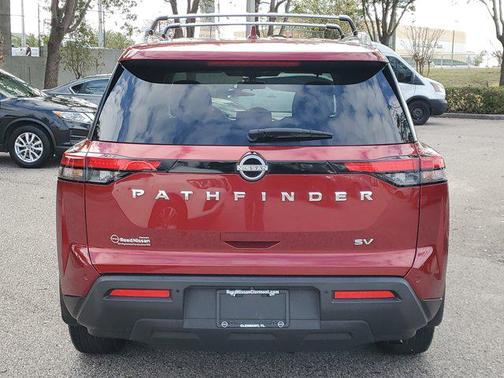 2024 Nissan Pathfinder SV FWD