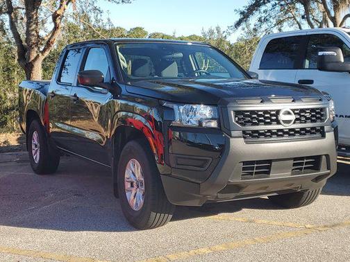 2025 Nissan Frontier S