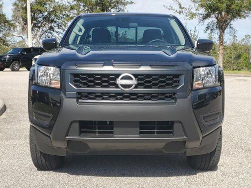 2025 Nissan Frontier S