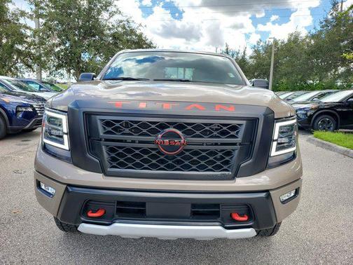 2024 Nissan Titan PRO-4X