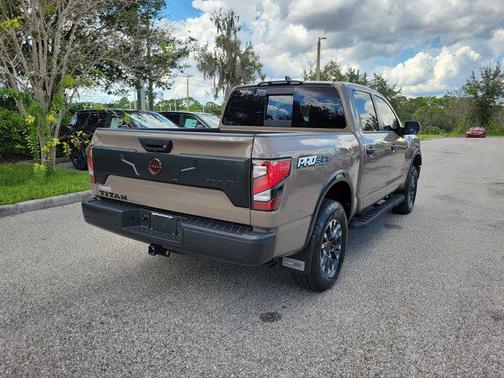 2024 Nissan Titan PRO-4X