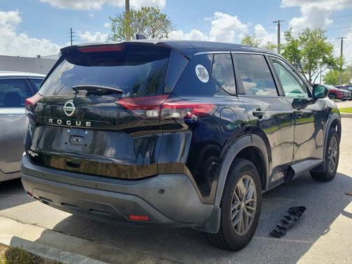 Super Black 2021 Nissan Rogue S