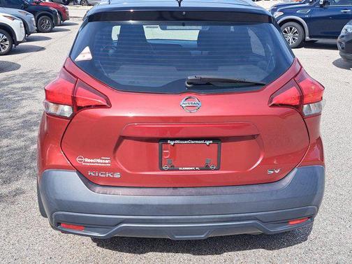2019 Nissan Kicks SV