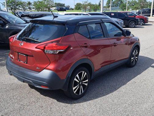2019 Nissan Kicks SV