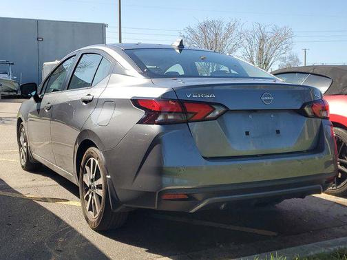 2024 Nissan Versa 1.6 SV