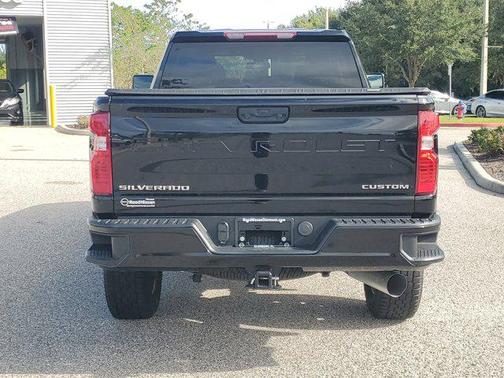 2023 Chevrolet Silverado 2500 Custom