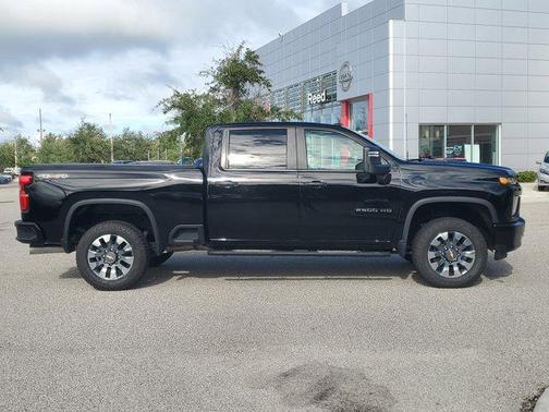 2023 Chevrolet Silverado 2500 Custom