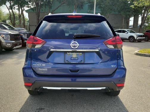 Caspian Blue Metallic 2019 Nissan Rogue SV