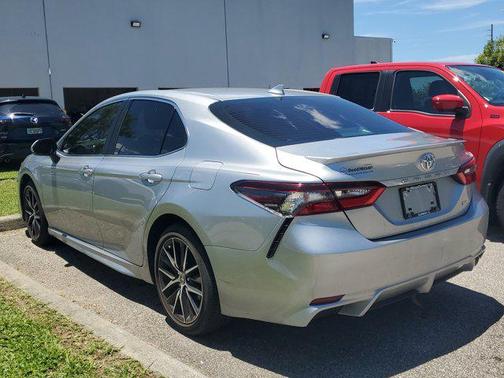 2021 Toyota Camry SE