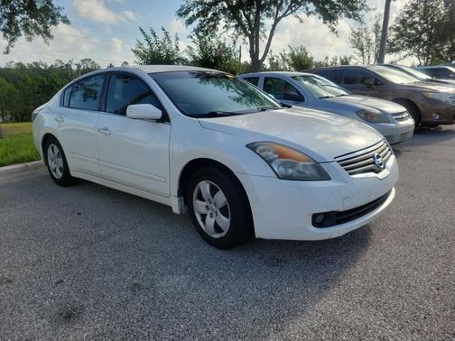 Winter Frost Pearl 2008 Nissan Altima 2.5 S