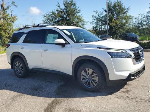 2025 Nissan Pathfinder SV FWD