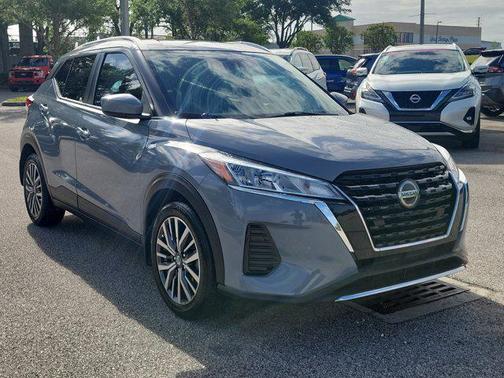 2021 Nissan Kicks SV