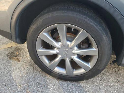 2017 INFINITI QX50 Base