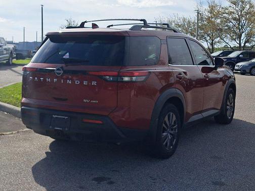 2022 Nissan Pathfinder SV 4WD