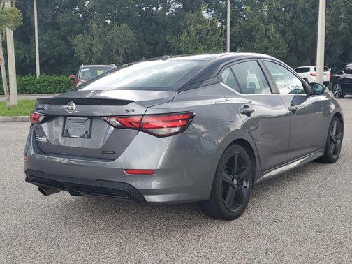 2022 Nissan Sentra SR