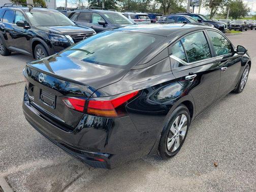 2023 Nissan Altima S FWD