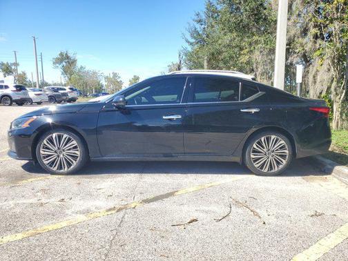 2023 Nissan Altima 2.5 SL
