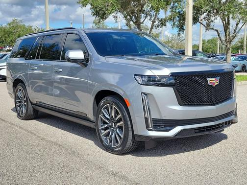 Argent Silver Metallic 2024 Cadillac Escalade ESV Sport