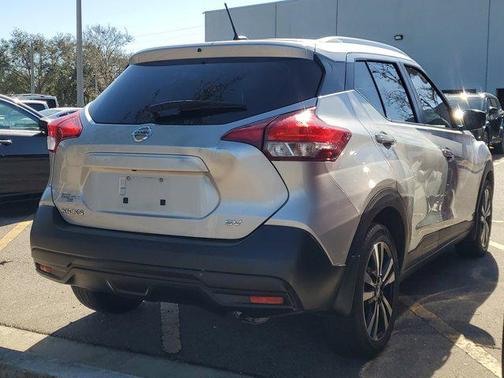 2019 Nissan Kicks SV