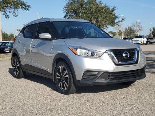2019 Nissan Kicks SV