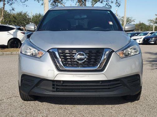 2019 Nissan Kicks SV