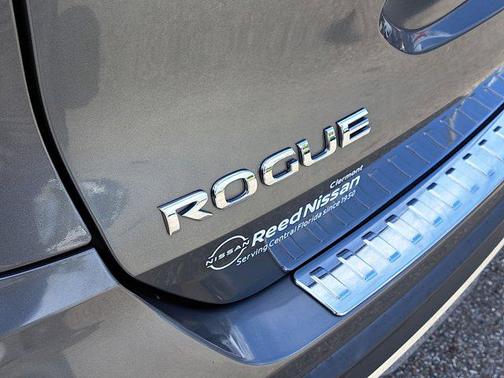 2020 Nissan Rogue S