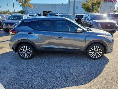 2024 Nissan Kicks SV