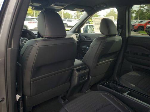 2025 Nissan Pathfinder Rock Creek 4WD