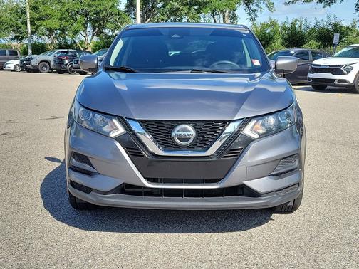 Gun Metallic 2020 Nissan Rogue Sport S