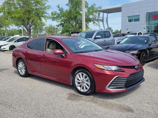 Ruby Flare Pearl 2022 Toyota Camry LE